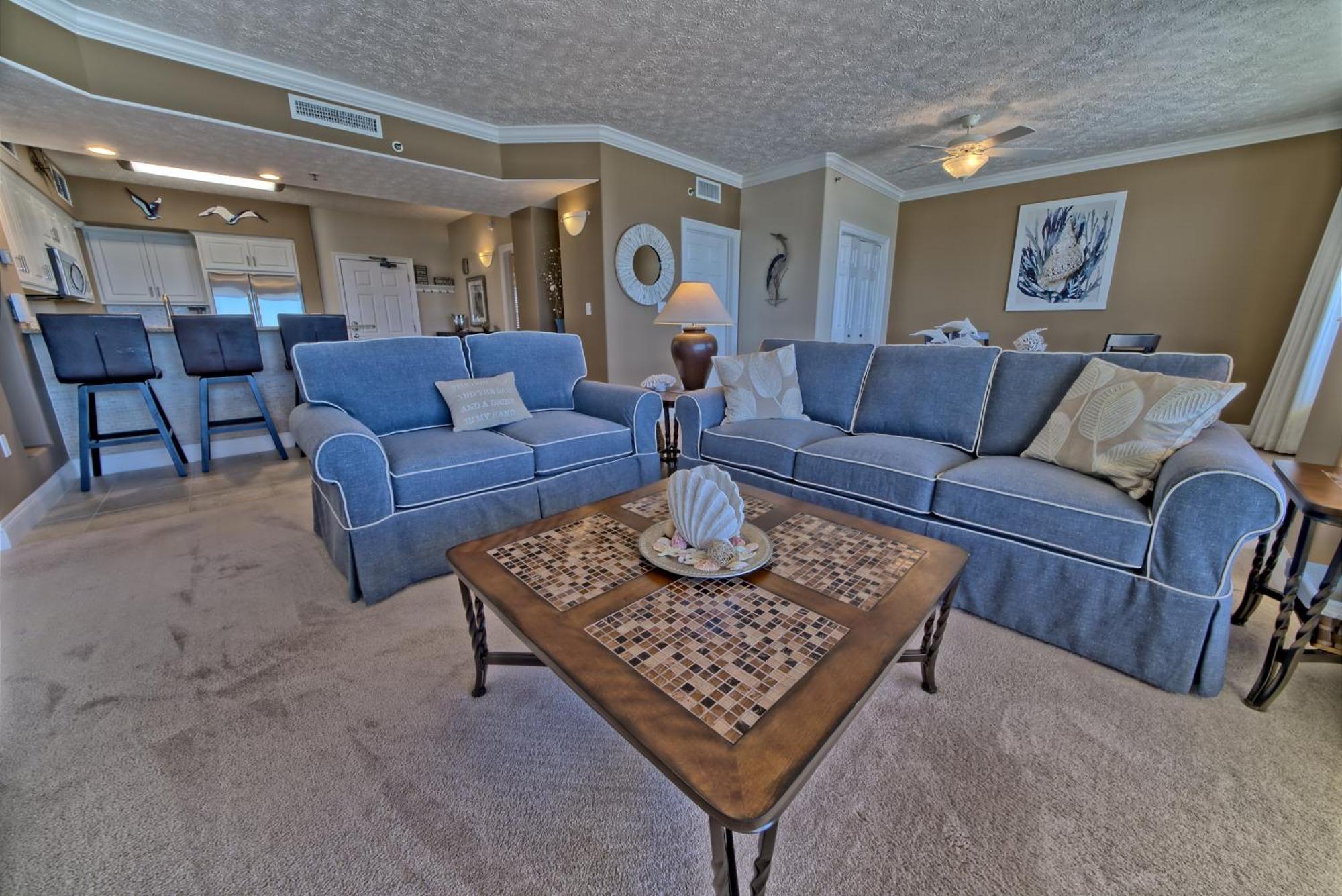 Apartment Oceanfront Paradise With Pool Access - 0606 *