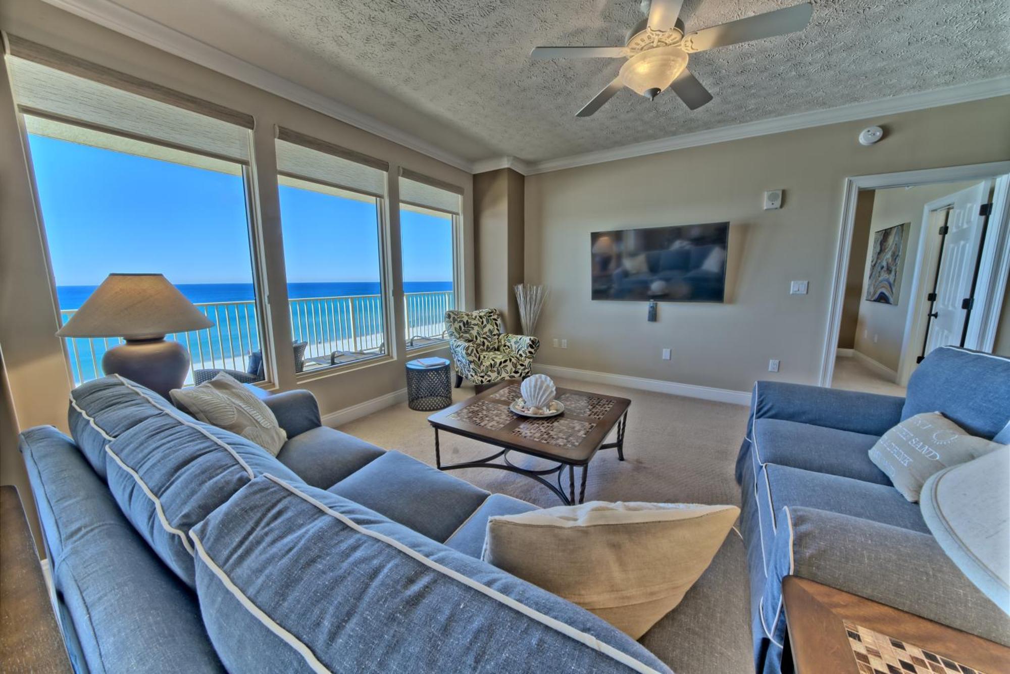 Apartment Oceanfront Paradise With Pool Access - 0606