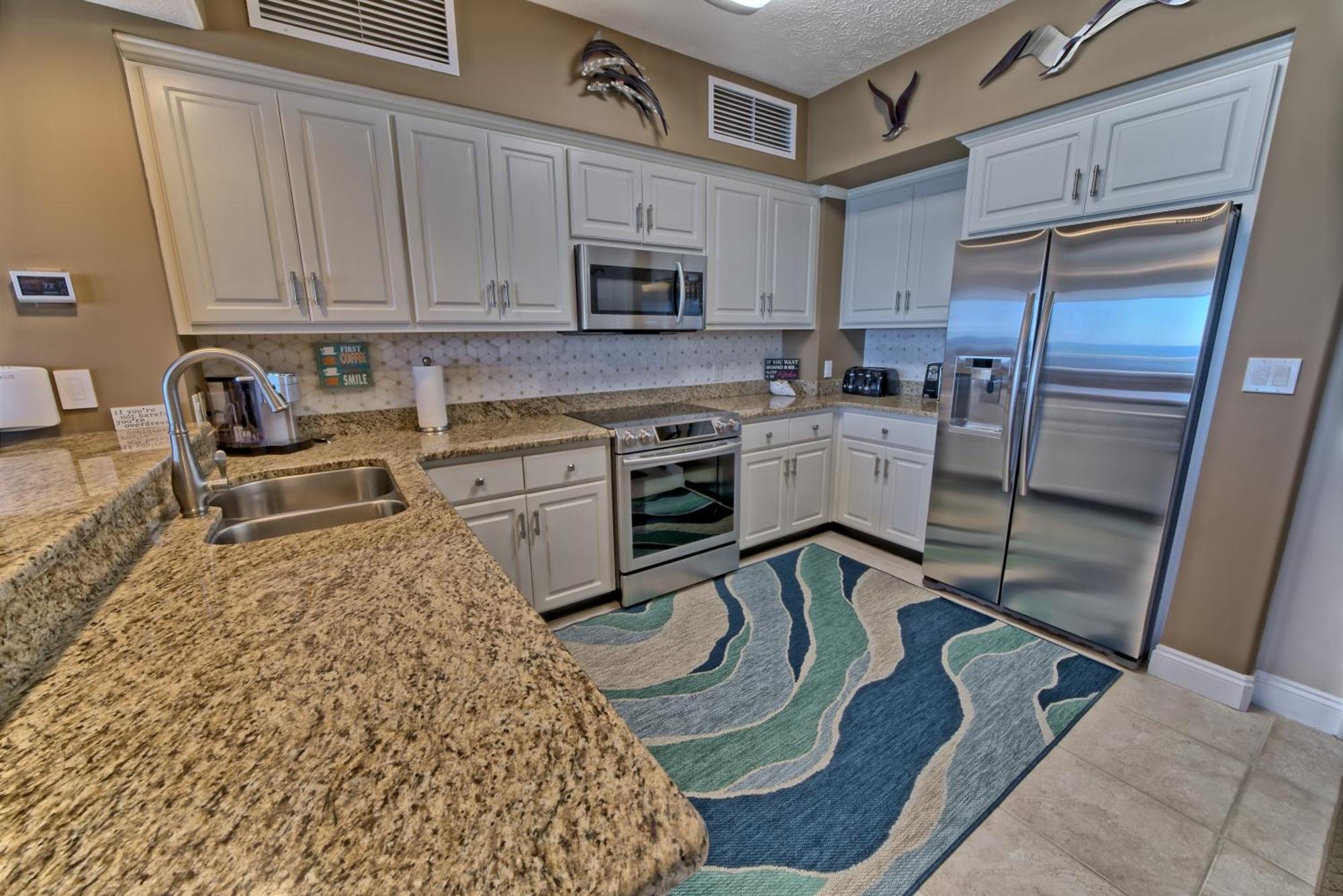 Oceanfront Paradise With Pool Access - 0606