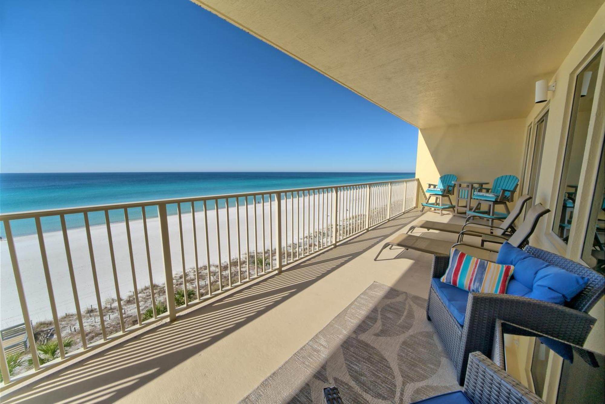 Oceanfront Paradise With Pool Access - 0606 Apartment *
